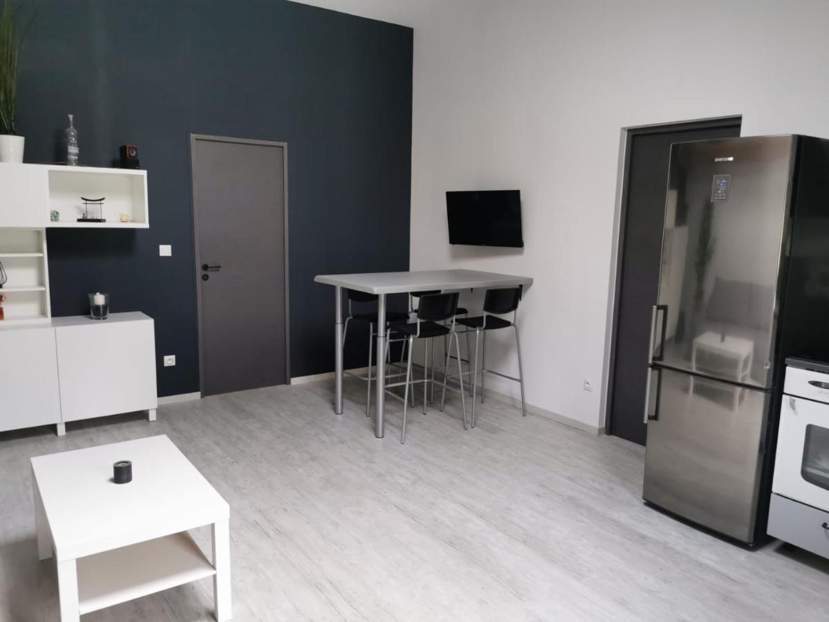 Le Chai Apartment Castelnau-de-Guers Exterior photo